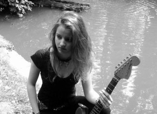 An interview with The Blonde Guitar Heroine