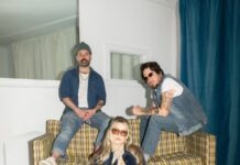 Garage-Pop Power Trio Royal Castles Share Poppy New Track “Stage Fright”