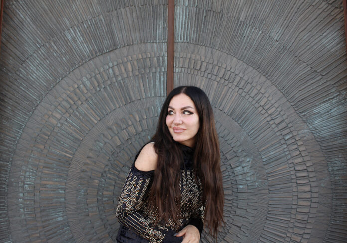 Betty Moon Celebrates Decades of Musical Freedom with the Enduring Hit ...