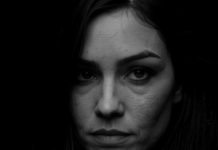 A Masterclass in Emotive Alt-Rock