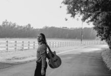 MOVING AT THE PACE OF THE HEART